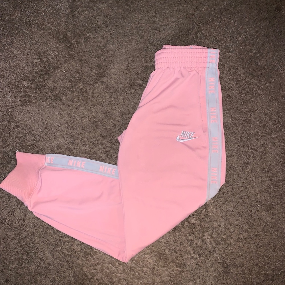 Girls XL Nike sweats/pants